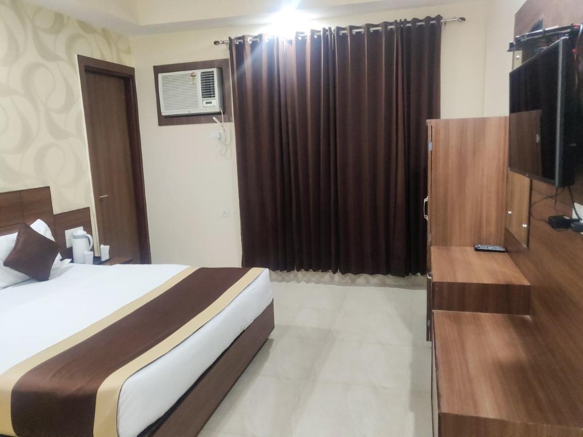 Hotel The Vaishno Devi Hills Katra  Exterior foto